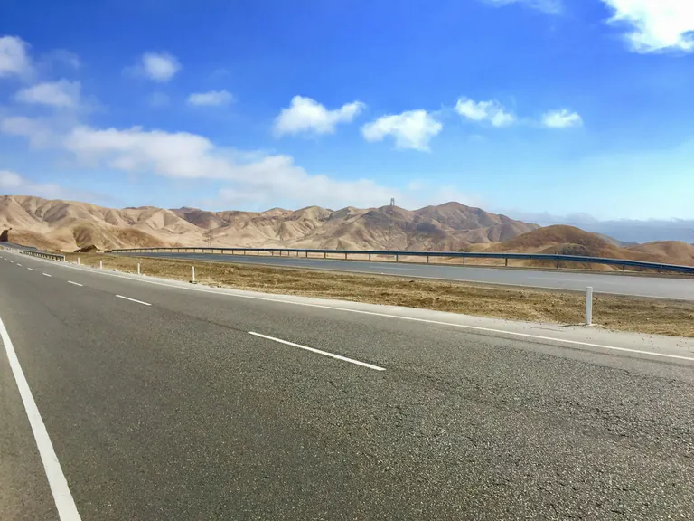 Highway between Makkah and Madinah
